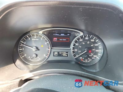 Zdjęcie 9 z 12 samochodu: 2014 NISSAN PATHFINDER SV VIN:5N1AR2MM7EC709481 - miniatura