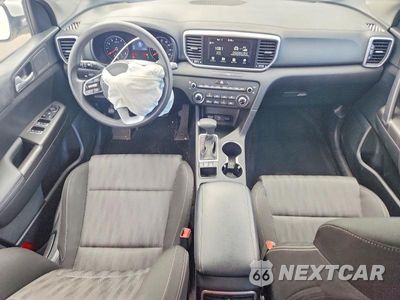Zdjęcie 8 z 13 samochodu: 2020 KIA SPORTAGE LX VIN:KNDPMCAC8L7675989 - miniatura