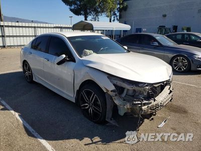 Czwarte zdjęcie samochodu z boku: 2017 HONDA ACCORD SPORT VIN:1HGCR2F55HA225197 - miniatura