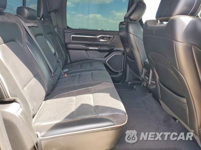 Zdjęcie 10 z 12 samochodu: 2019 RAM 1500 LARAMIE VIN:1C6RREJTXKN705713 - miniatura