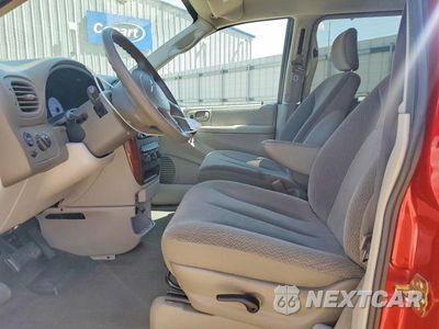 Zdjęcie 7 z 14 samochodu: 2005 CHRYSLER TOWN & COUNTRY LX VIN:2C4GP44R95R141768 - miniatura