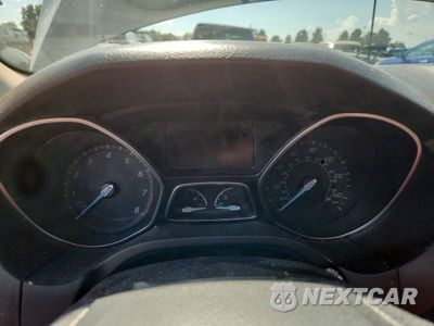 Zdjęcie 9 z 12 samochodu: 2014 FORD FOCUS SE VIN:1FADP3F27EL332665 - miniatura