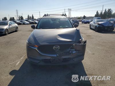 Piąte zdjęcie samochodu w środku: 2019 MAZDA CX-5 GRAND TOURING VIN:JM3KFADM5K1504106 - miniatura