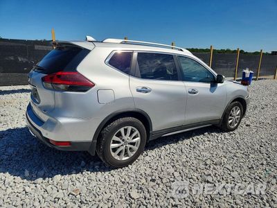 Trzecie zdjęcie samochodu z tyłu: 2019 NISSAN ROGUE SV VIN:KNMAT2MT6KP500783 - miniatura