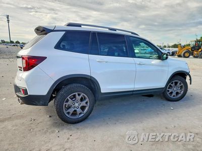 Trzecie zdjęcie samochodu z tyłu: 2024 HONDA PASSPORT TRAIL SPORT VIN:5FNYF8H65RB010160 - miniatura