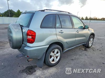 Trzecie zdjęcie samochodu z tyłu: 2005 TOYOTA RAV4 BASE VIN:JTEHD20V950058738 - miniatura