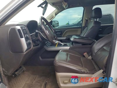 Zdjęcie 7 z 12 samochodu: 2018 CHEVROLET SILVERADO K1500 LT VIN:3GCUKRECXJG167126 - miniatura