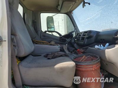 Zdjęcie 10 z 12 samochodu: 2015 HINO 195 VIN:JHHSDM2H3FK002908 - miniatura