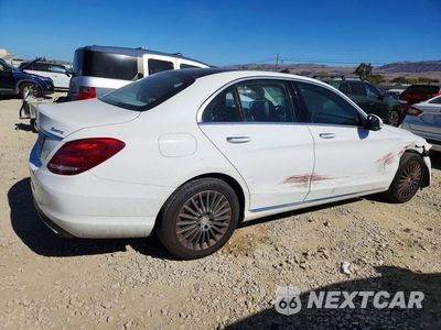 Trzecie zdjęcie samochodu z tyłu: 2015 MERCEDES-BENZ C 300 4MATIC VIN:55SWF4KB2FU013307 - miniatura