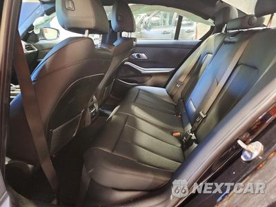 Zdjęcie 10 z 12 samochodu: 2021 BMW 330XI VIN:3MW5R7J00M8C06513 - miniatura