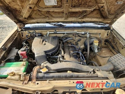 Zdjęcie 11 z 12 samochodu: 1998 NISSAN FRONTIER XE VIN:1N6DD26S6WC369430 - miniatura