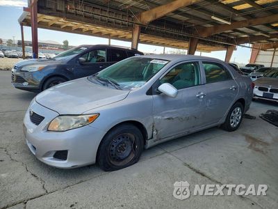 2010 TOYOTA COROLLA LE 2T1BU4EE3AC526705 - główne zdjęcie licytacji z USA - miniatura