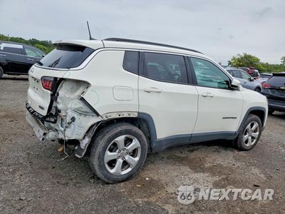 Trzecie zdjęcie samochodu z tyłu: 2017 JEEP COMPASS LATITUDE VIN:3C4NJDBB5HT692442 - miniatura