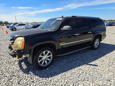 2010 GMC YUKON XL DENALI 1GKUKMEF3AR213607 - główne zdjęcie licytacji z USA - miniatura