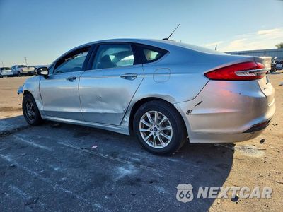 Drugie zdjęcie samochodu z przodu: 2017 FORD FUSION S VIN:3FA6P0G79HR328026 - miniatura