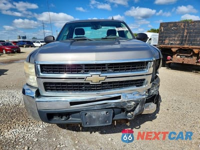 Piąte zdjęcie samochodu w środku: 2009 CHEVROLET SILVERADO K2500 HEAVY DUTY VIN:1GCHK44K39F131353 - miniatura