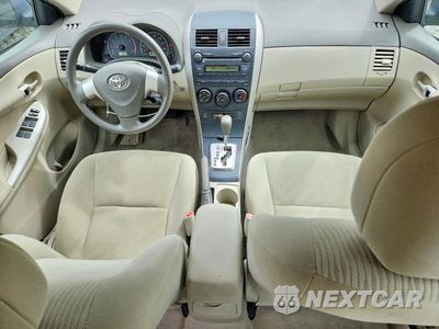 Zdjęcie 8 z 12 samochodu: 2010 TOYOTA COROLLA LE VIN:1NXBU4EE0AZ241779 - miniatura