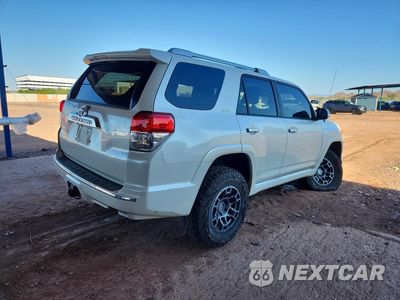 Trzecie zdjęcie samochodu z tyłu: 2012 TOYOTA 4RUNNER LIMITED VIN:JTEBU5JR4C5080901 - miniatura