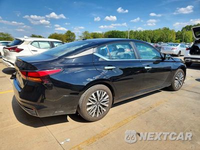 Trzecie zdjęcie samochodu z tyłu: 2025 NISSAN ALTIMA SV VIN:1N4BL4DV9SN372347 - miniatura