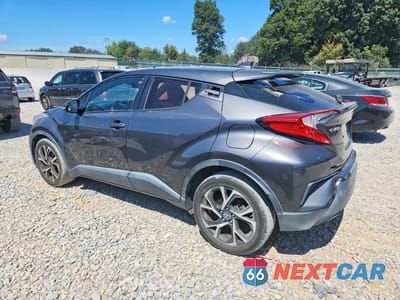 Drugie zdjęcie samochodu z przodu: 2018 TOYOTA C-HR XLE VIN:NMTKHMBX2JR055095 - miniatura