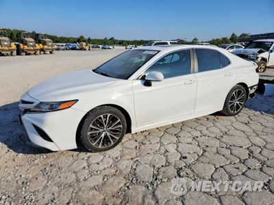 2018 TOYOTA CAMRY SE 4T1B11HK9JU538591 - główne zdjęcie licytacji z USA - miniatura