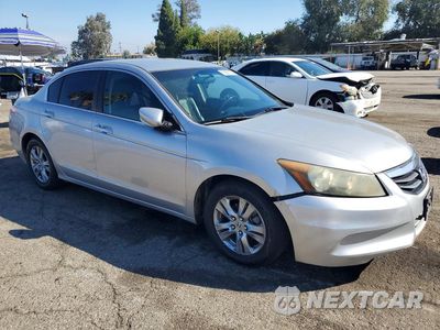 Czwarte zdjęcie samochodu z boku: 2011 HONDA ACCORD SE VIN:1HGCP2F67BA116102 - miniatura