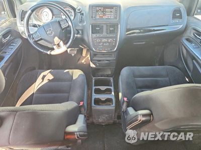 Zdjęcie 8 z 14 samochodu: 2017 DODGE GRAND CARAVAN SE VIN:2C4RDGBG3HR787509 - miniatura