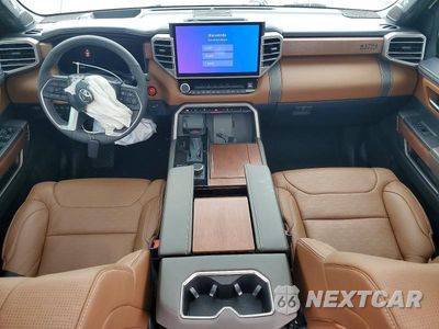 Zdjęcie 8 z 14 samochodu: 2026 TOYOTA SEQUOIA 1794 EDITION VIN:7SVAAABA2TX096714 - miniatura