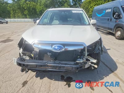 Piąte zdjęcie samochodu w środku: 2015 SUBARU FORESTER 2.5I PREMIUM VIN:JF2SJADC5FH415794 - miniatura