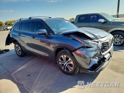 Czwarte zdjęcie samochodu z boku: 2024 TOYOTA HIGHLANDER XLE VIN:5TDKDRBH3RS530851 - miniatura