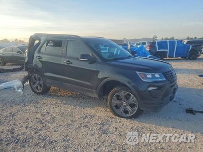 Czwarte zdjęcie samochodu z boku: 2018 FORD EXPLORER SPORT VIN:1FM5K8GT6JGC57876 - miniatura
