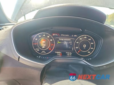 Zdjęcie 9 z 12 samochodu: 2017 AUDI TT VIN:TRUC5AFV5H1002846 - miniatura