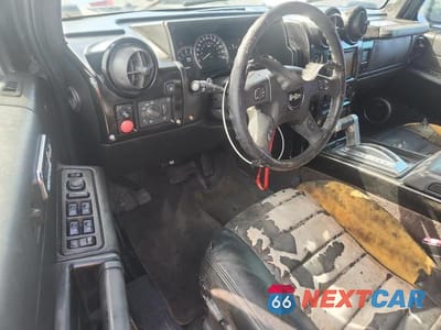 Zdjęcie 8 z 13 samochodu: 2005 HUMMER H2 VIN:5GRGN23U55H103612 - miniatura