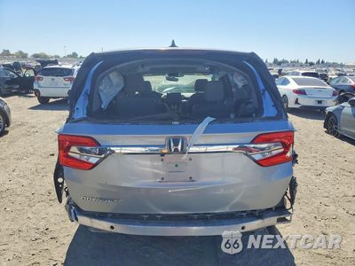 Zdjęcie 6 z 14 samochodu: 2019 HONDA ODYSSEY EXL VIN:5FNRL6H74KB012434 - miniatura