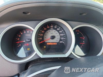 Zdjęcie 9 z 12 samochodu: 2006 TOYOTA TACOMA V6 VIN:5TELU42N36Z280071 - miniatura