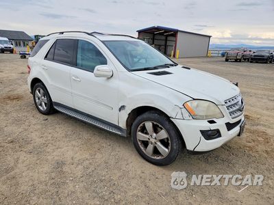 Czwarte zdjęcie samochodu z boku: 2009 MERCEDES-BENZ ML 350 VIN:4JGBB86E89A526979 - miniatura