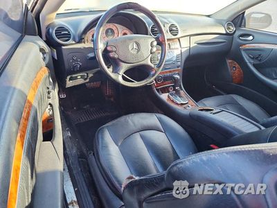 Zdjęcie 8 z 13 samochodu: 2007 MERCEDES-BENZ CLK 350 VIN:WDBTK56F67T074904 - miniatura