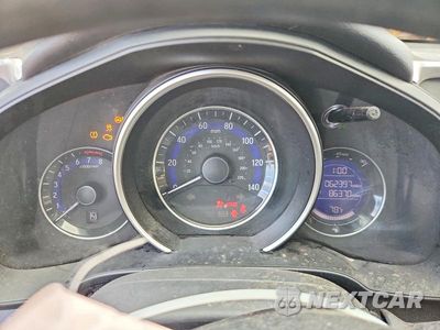 Zdjęcie 9 z 13 samochodu: 2016 HONDA FIT LX VIN:JHMGK5H53GS015921 - miniatura