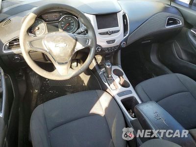 Zdjęcie 8 z 12 samochodu: 2016 CHEVROLET CRUZE LS VIN:1G1BC5SM2G7277272 - miniatura