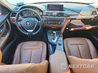 Zdjęcie 8 z 12 samochodu: 2014 BMW 335 XI VIN:WBA3B9G52ENR91643 - miniatura