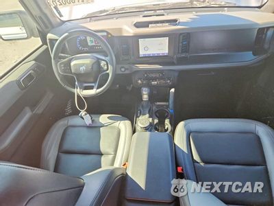 Zdjęcie 8 z 13 samochodu: 2023 FORD BRONCO BASE VIN:1FMEE5BP0PLC16594 - miniatura