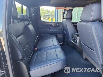 Zdjęcie 10 z 12 samochodu: 2023 CHEVROLET SILVERADO K1500 HIGH COUNTRY VIN:2GCUDJED8P1133871 - miniatura