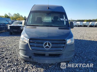 Piąte zdjęcie samochodu w środku: 2019 MERCEDES BENZ SPRINTER 2500/3500 DELIVERY VAN VIN:WD4PF1CD4KP133684 - miniatura