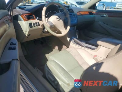 Zdjęcie 8 z 12 samochodu: 2007 TOYOTA CAMRY SOLARA SLE V6 VIN:4T1FA38P07U131924 - miniatura