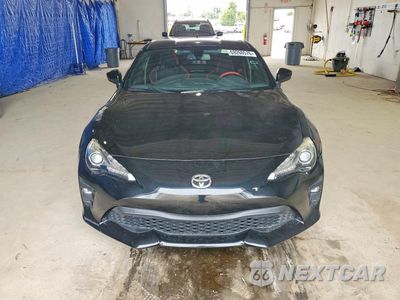 Piąte zdjęcie samochodu w środku: 2019 TOYOTA 86 TRD SPECIAL EDITION VIN:JF1ZNAE14K9702276 - miniatura