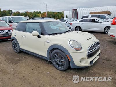 Czwarte zdjęcie samochodu z boku: 2016 MINI COOPER S VIN:WMWXP7C52G2A43697 - miniatura