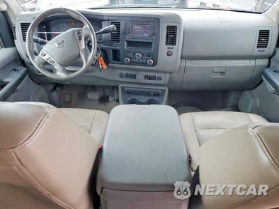 Zdjęcie 8 z 13 samochodu: 2013 NISSAN NV 3500 HD S VIN:5BZAF0AA8DN202409 - miniatura