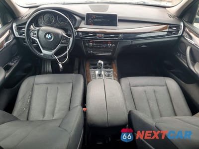 Zdjęcie 8 z 13 samochodu: 2015 BMW X5 XDRIVE35I VIN:5UXKR0C59F0K57915 - miniatura