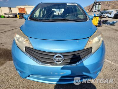 Piąte zdjęcie samochodu w środku: 2015 NISSAN VERSA NOTE SV VIN:3N1CE2CPXFL422570 - miniatura