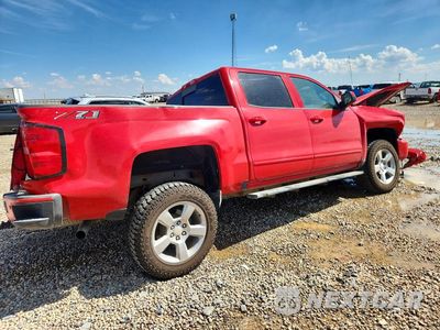 Trzecie zdjęcie samochodu z tyłu: 2018 CHEVROLET SILVERADO K1500 LT VIN:3GCUKREC2JG280486 - miniatura